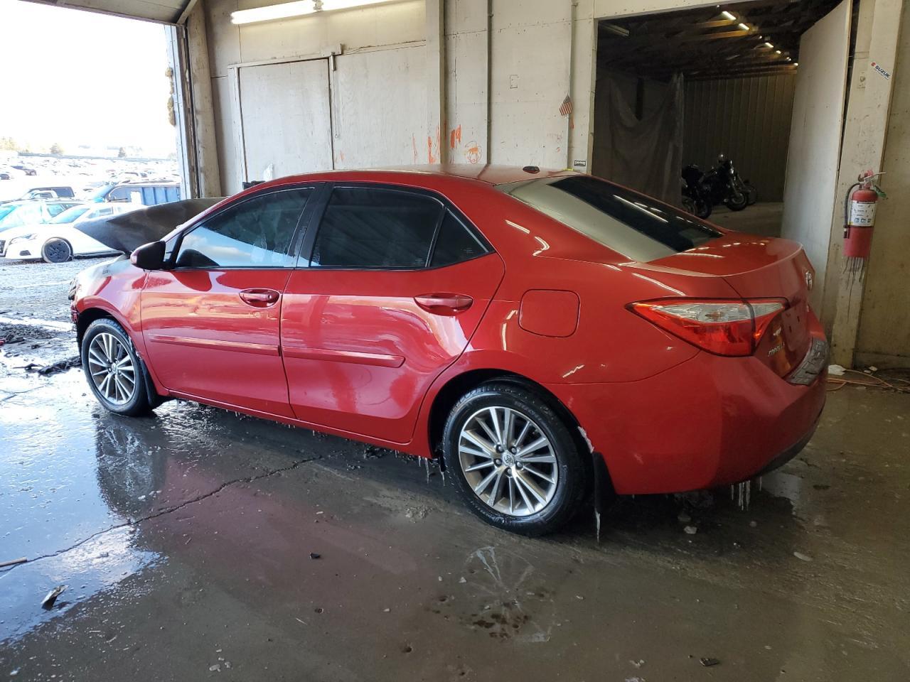 2015 TOYOTA COROLLA L - Фото 2