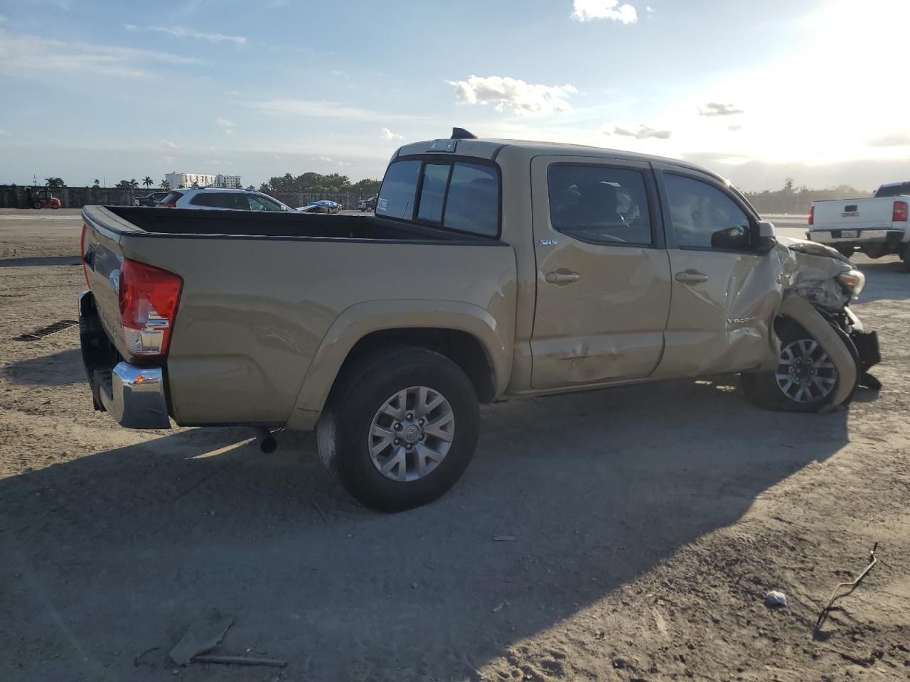2017 TOYOTA TACOMA DOU - Image 3