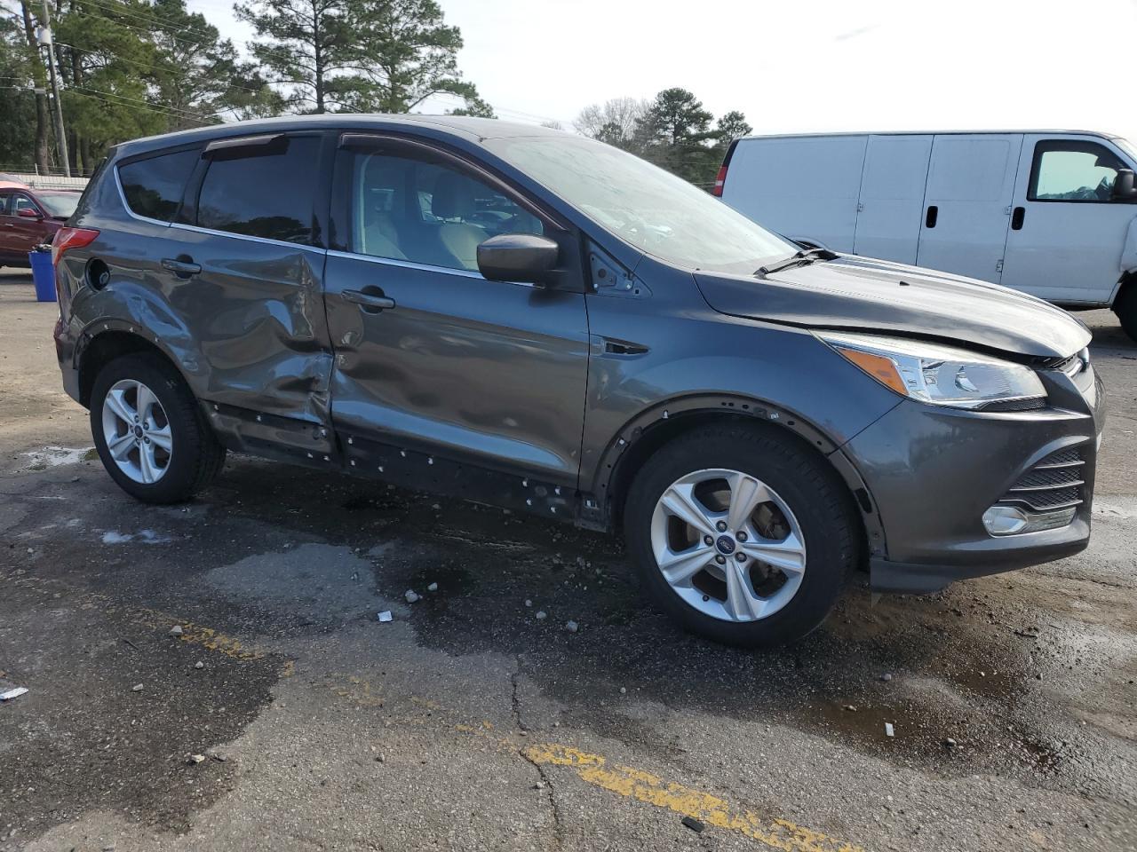 2015 FORD ESCAPE SE - Image 4