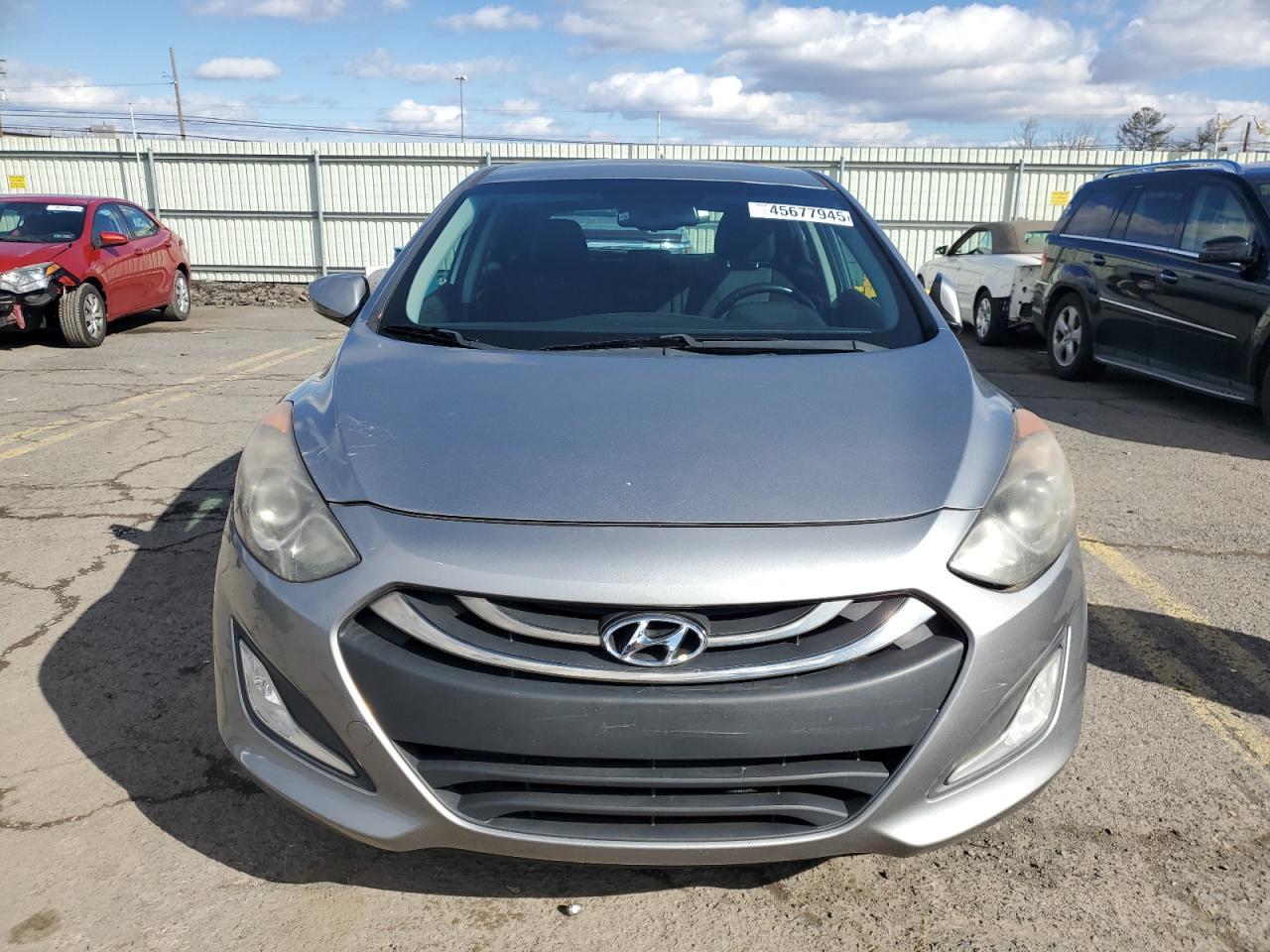 2013 HYUNDAI ELANTRA GT - Image 5