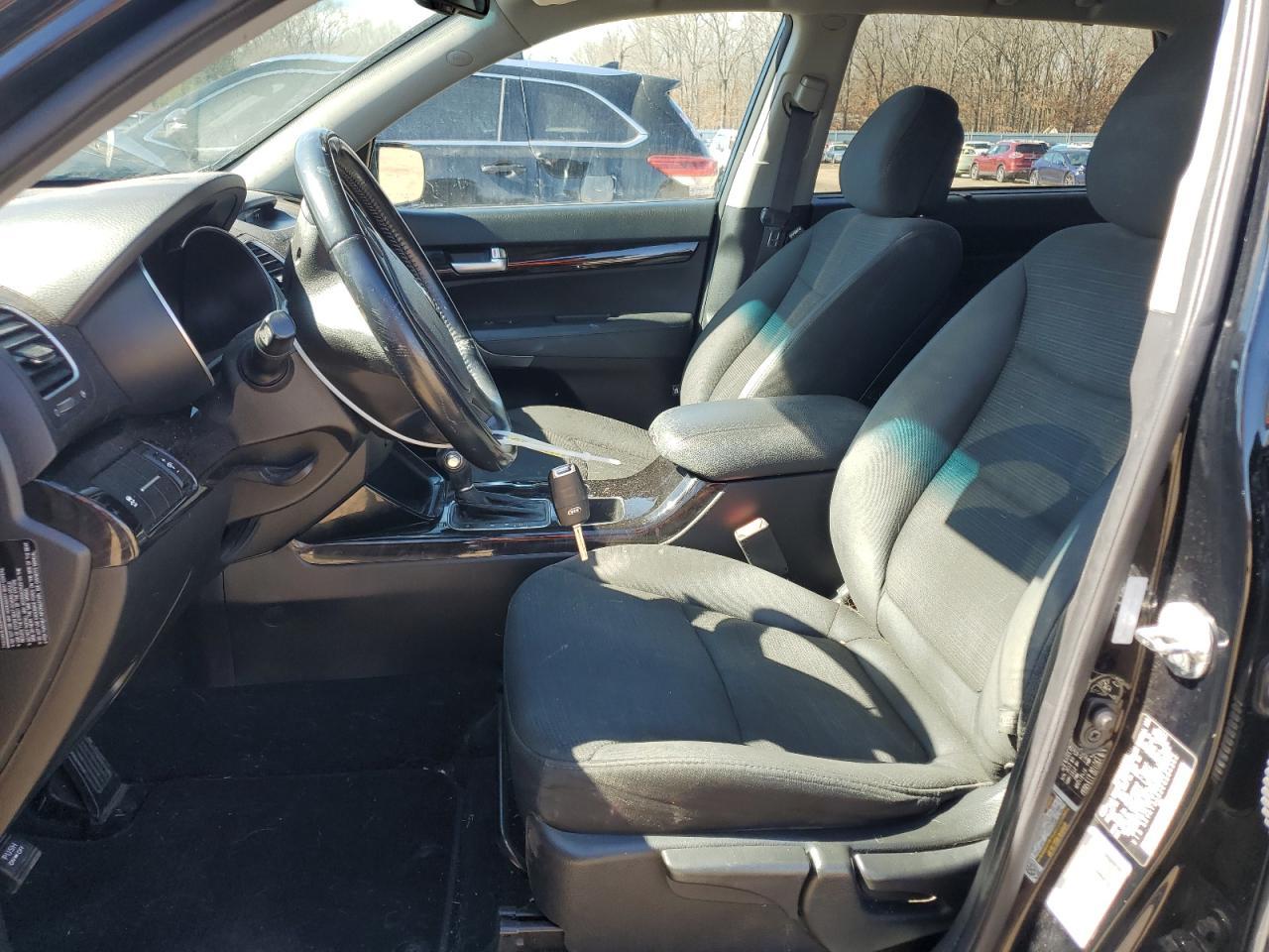 2014 KIA SORENTO LX - Фото 7