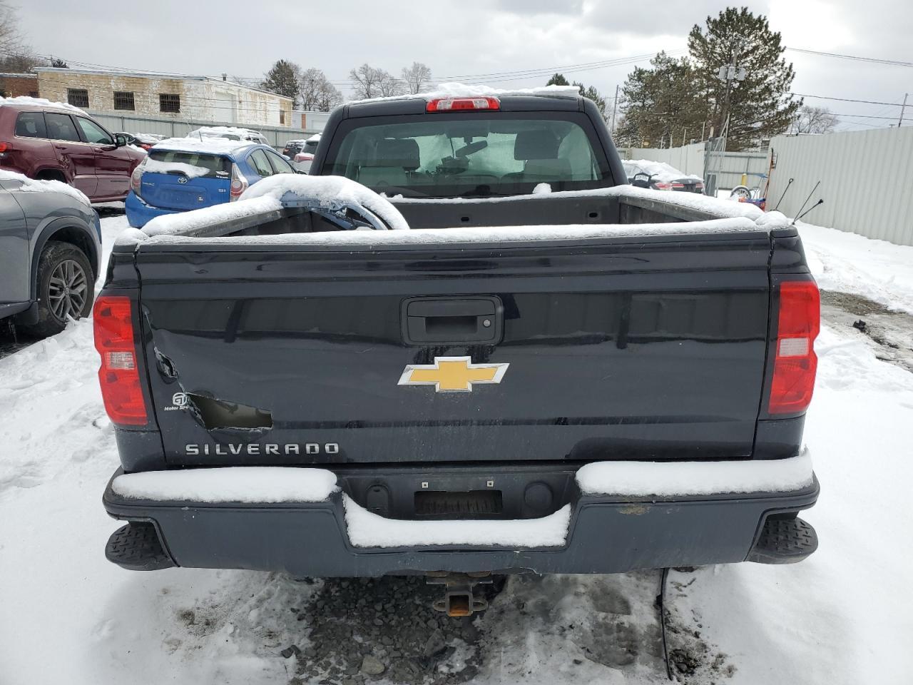 2017 CHEVROLET SILVERADO - Image 6