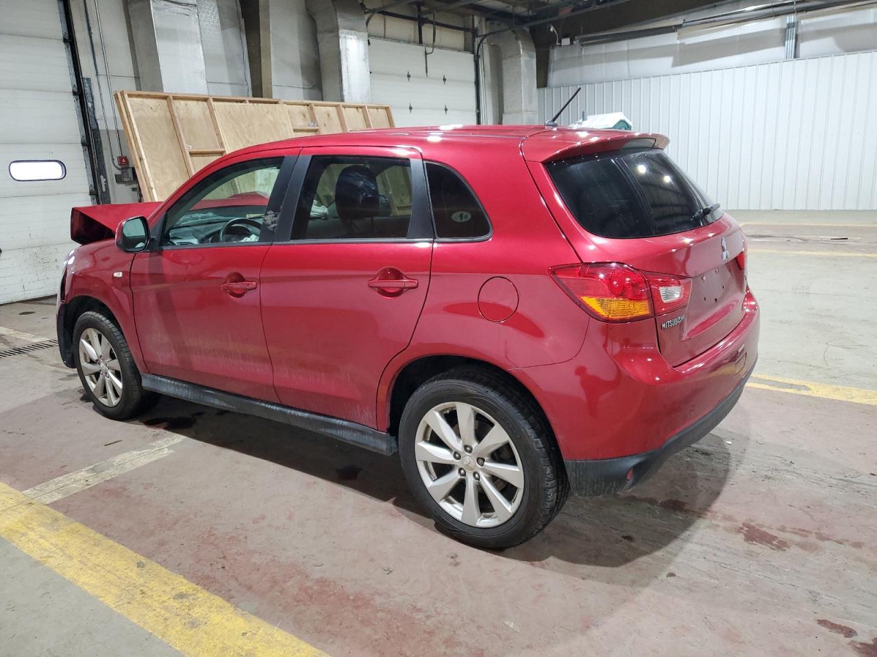 2015 MITSUBISHI OUTLANDER - Фото 2