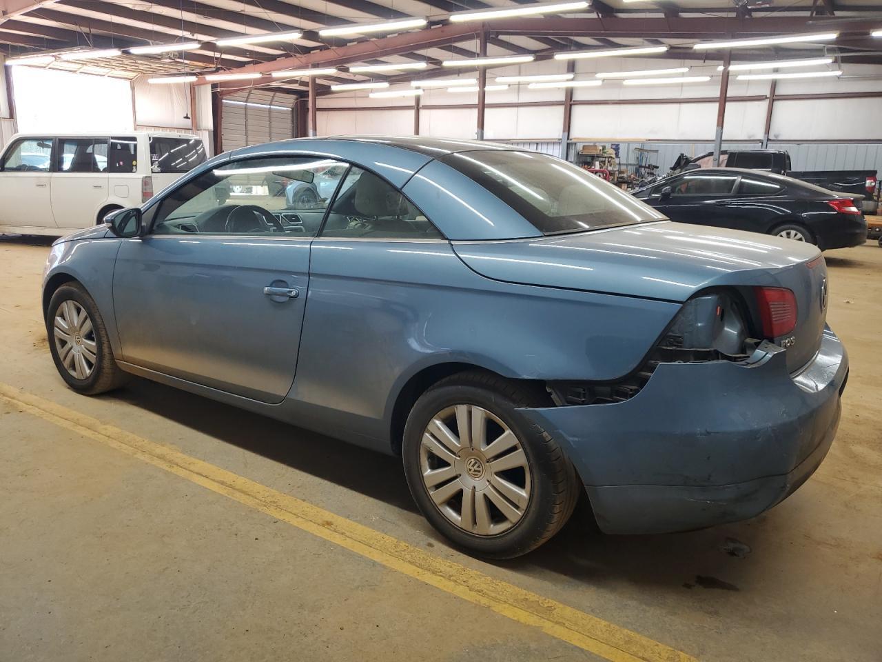 2010 VOLKSWAGEN EOS TURBO - Фото 2