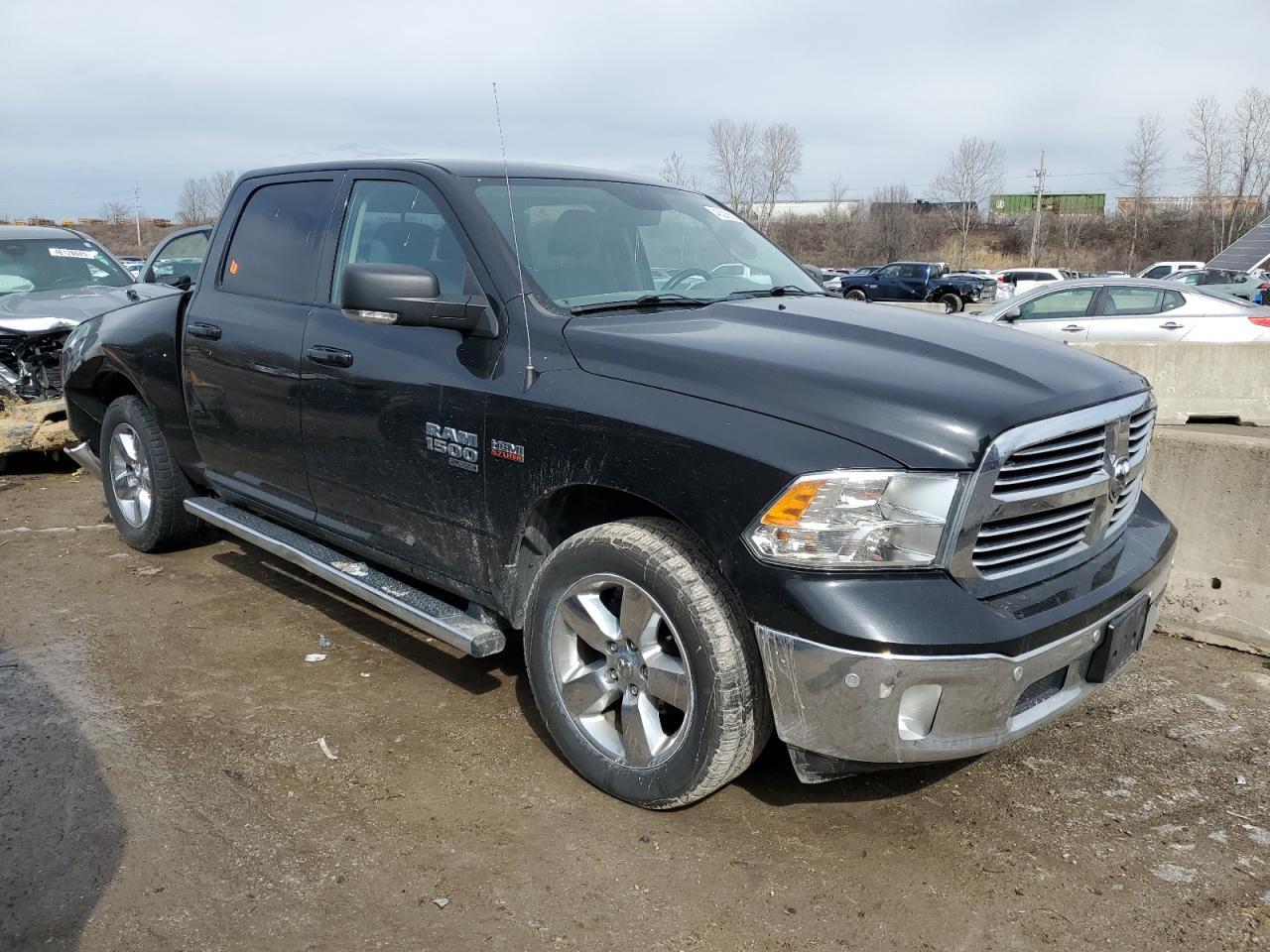 2019 RAM 1500 CLASS - Image 4