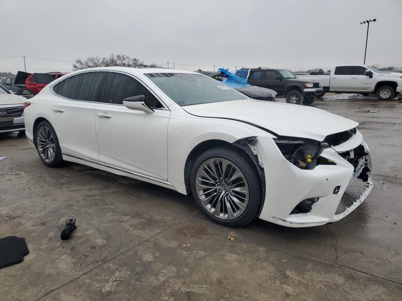 2022 LEXUS LS 500 BAS - Фото 4