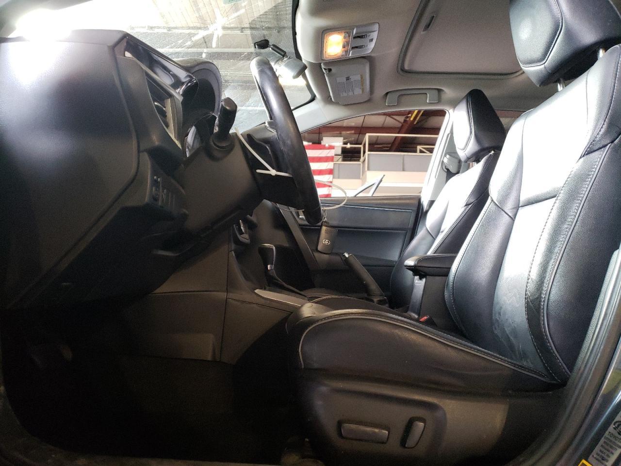 2015 TOYOTA COROLLA L - Image 7