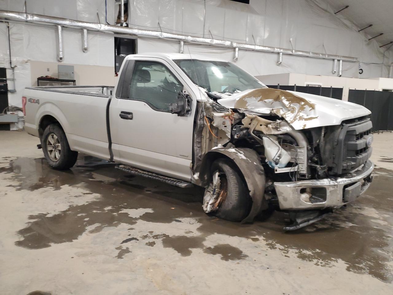 2016 FORD F150 - Фото 4