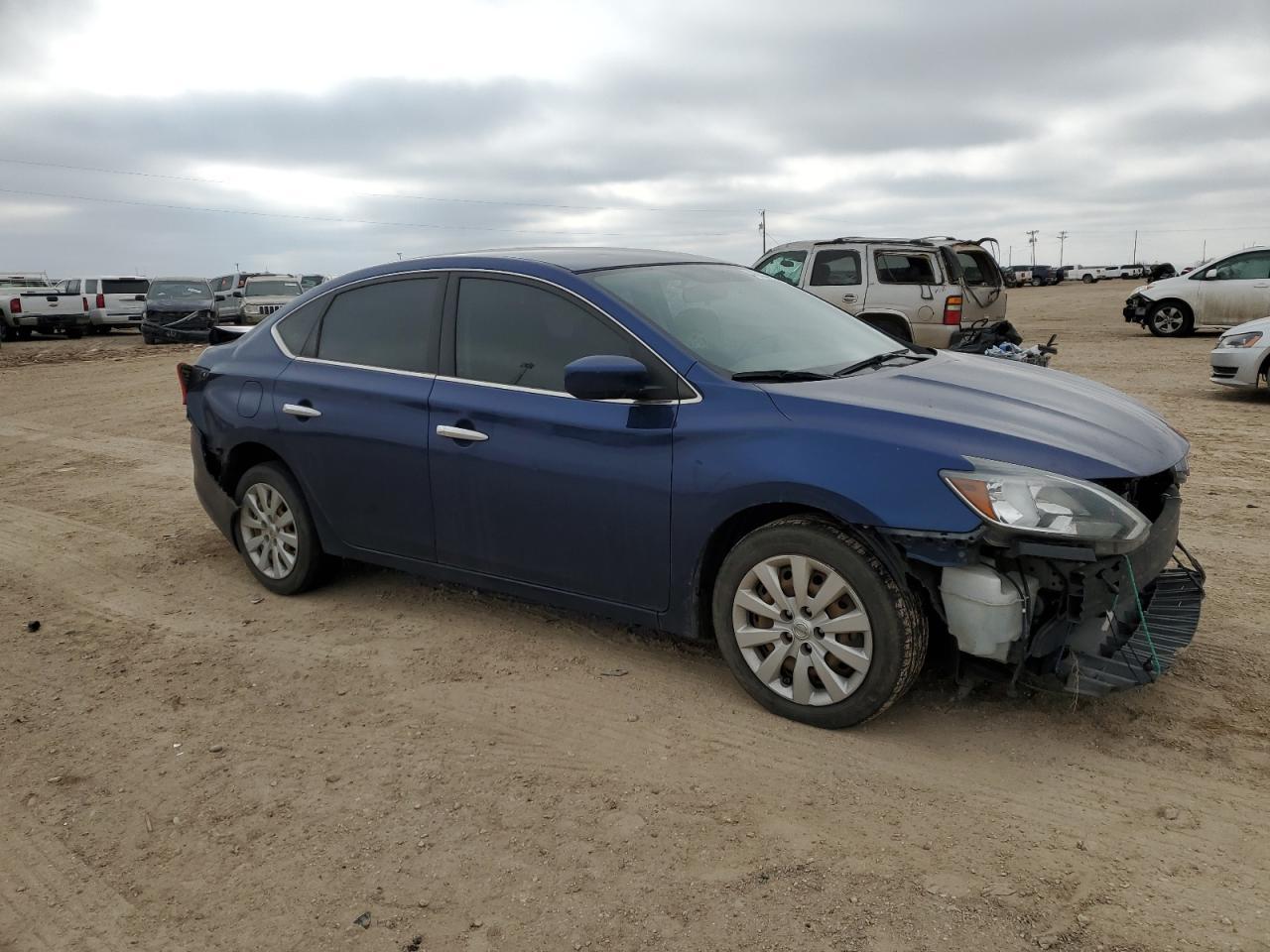 2017 NISSAN SENTRA S - Фото 4