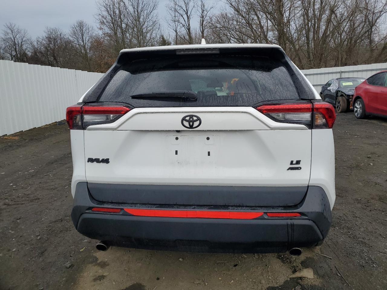 2021 TOYOTA RAV4 LE - Image 6