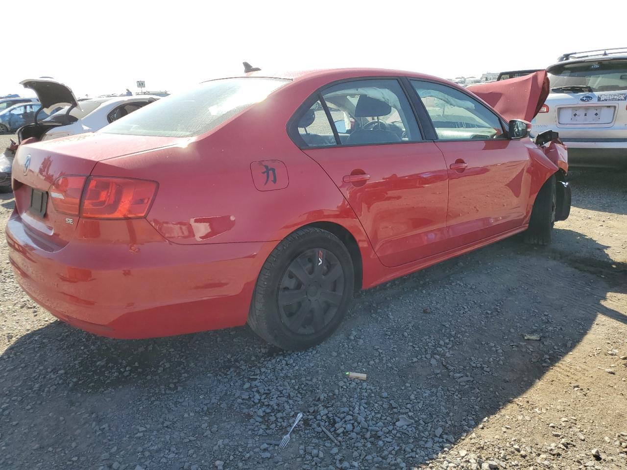 2014 VOLKSWAGEN JETTA SE - Image 3