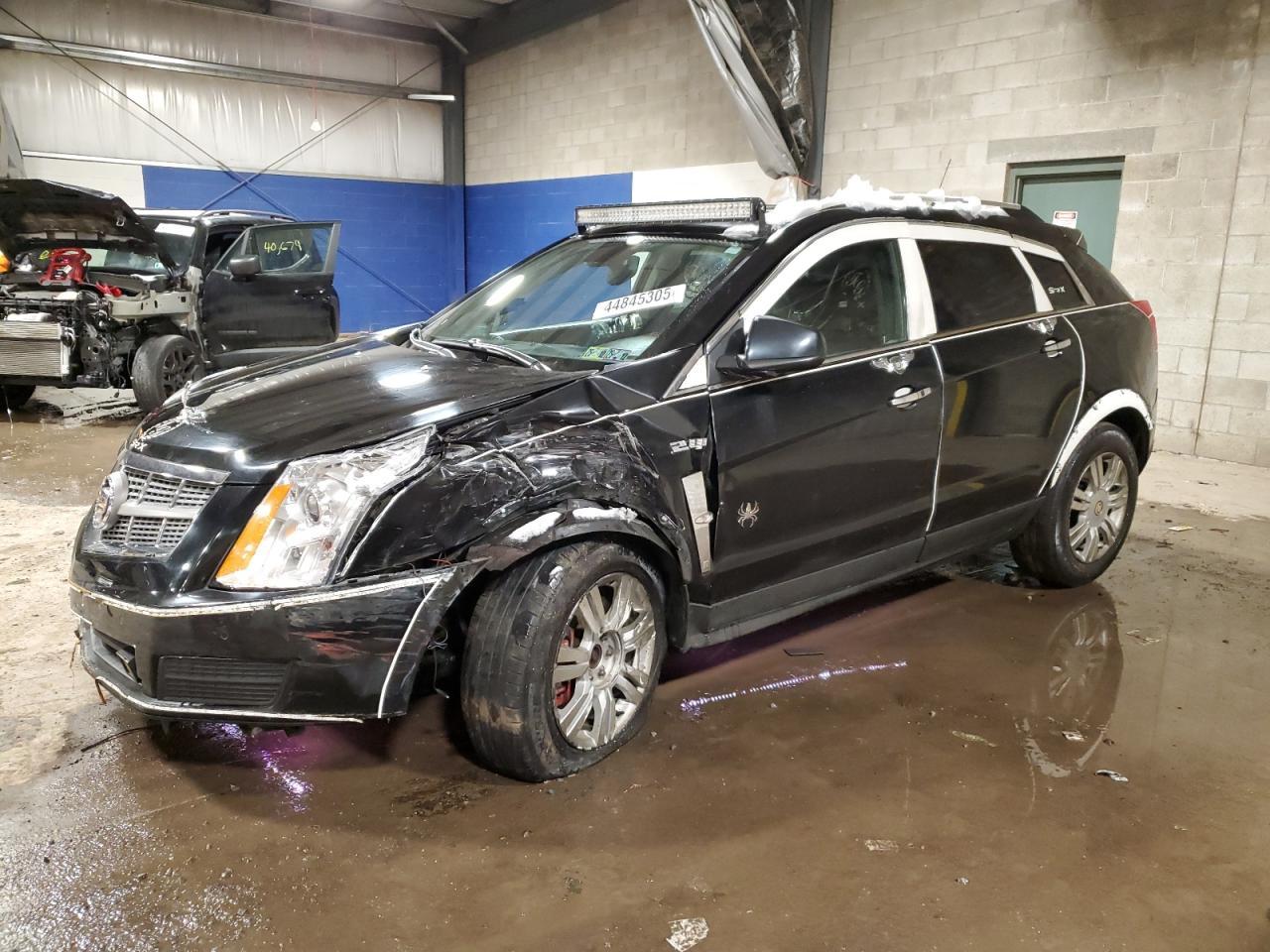 2011 CADILLAC SRX LUXURY