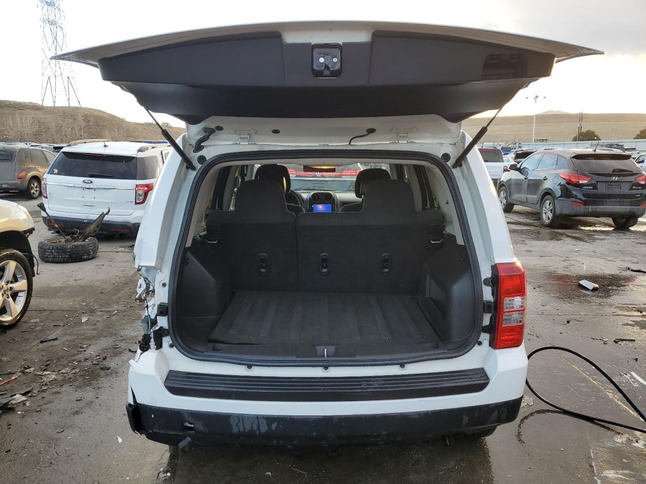 2015 JEEP PATRIOT SP - Фото 6