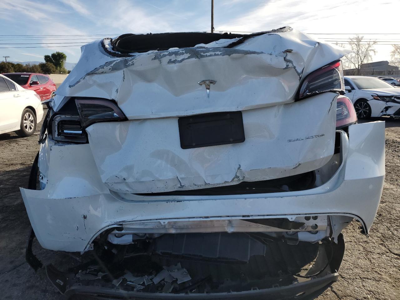 2023 TESLA MODEL Y - Image 6