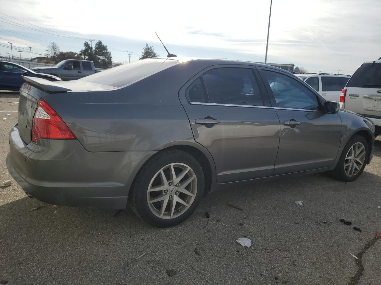 2011 FORD FUSION SEL - Image 3