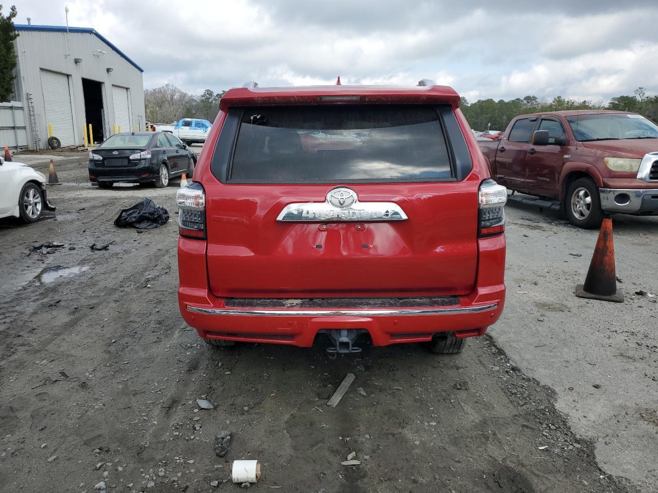 2019 TOYOTA 4RUNNER SR - Фото 6