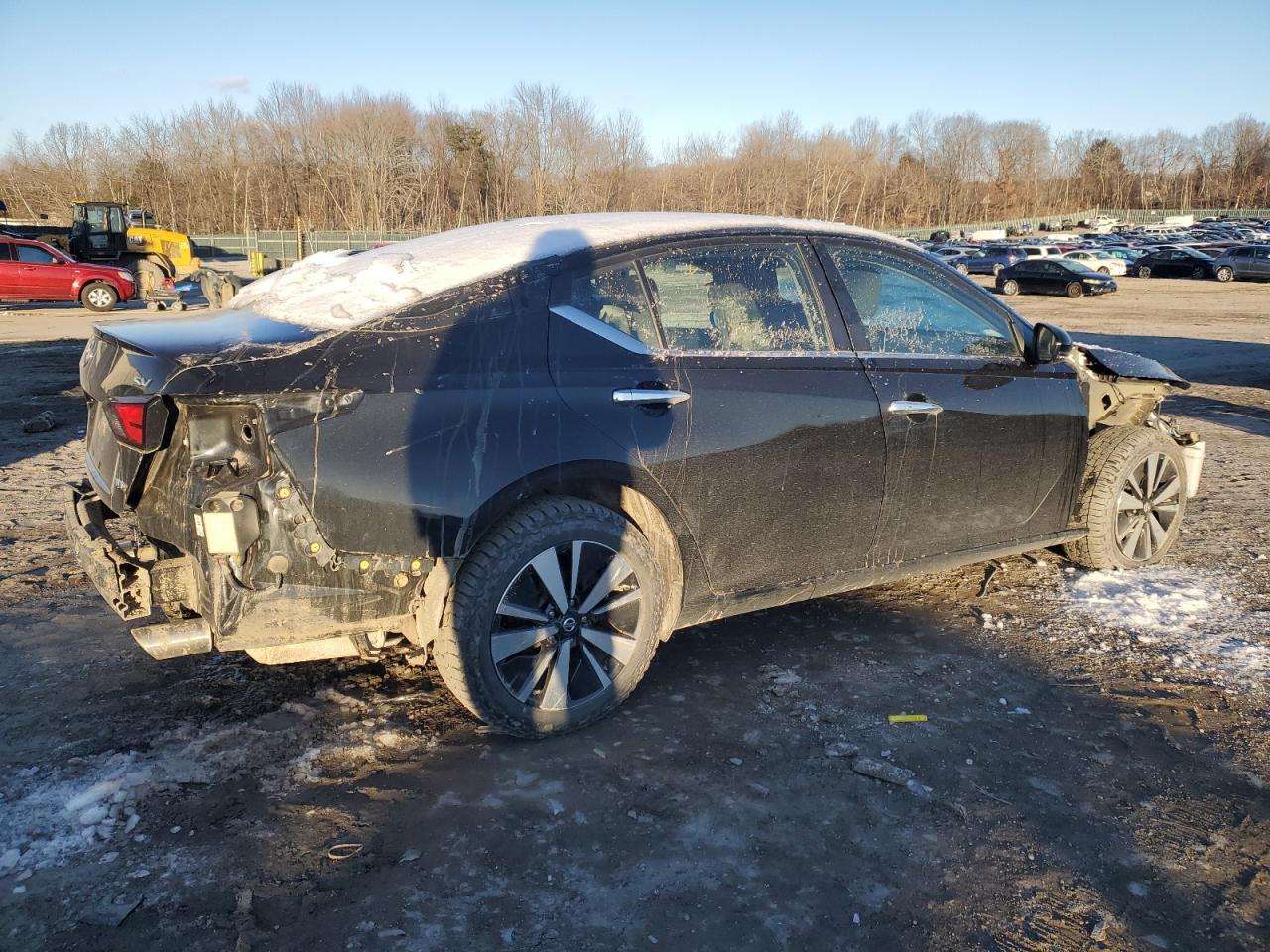 2022 NISSAN ALTIMA SV - Image 3