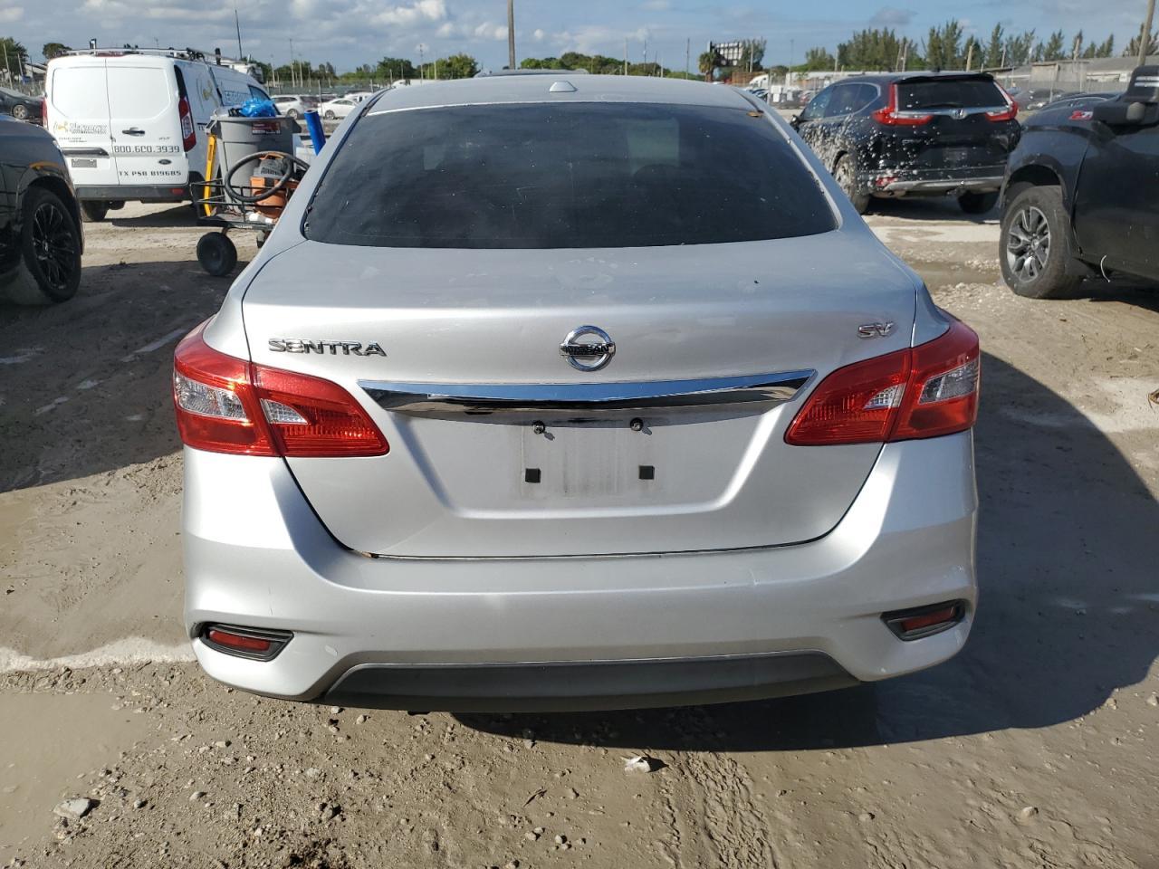2017 NISSAN SENTRA S - Image 6
