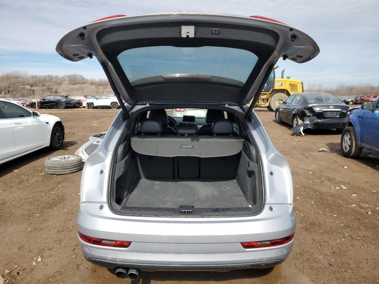 2016 AUDI Q3 PREMIUM - Image 6