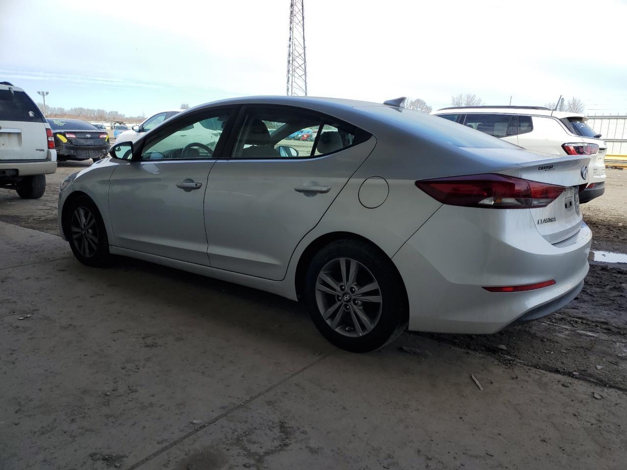 2017 HYUNDAI ELANTRA SE - Фото 2
