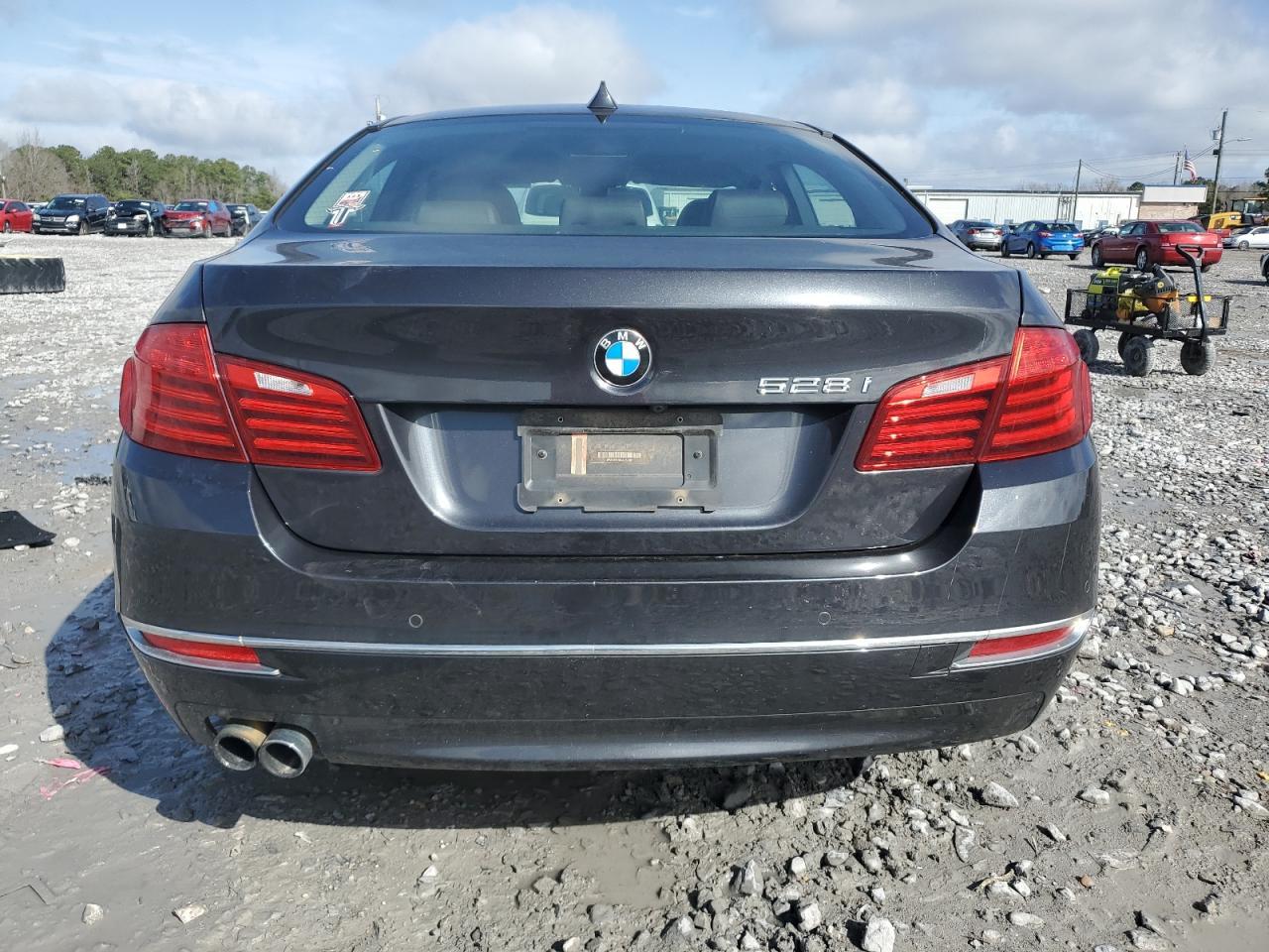 2016 BMW 528 I - Image 6