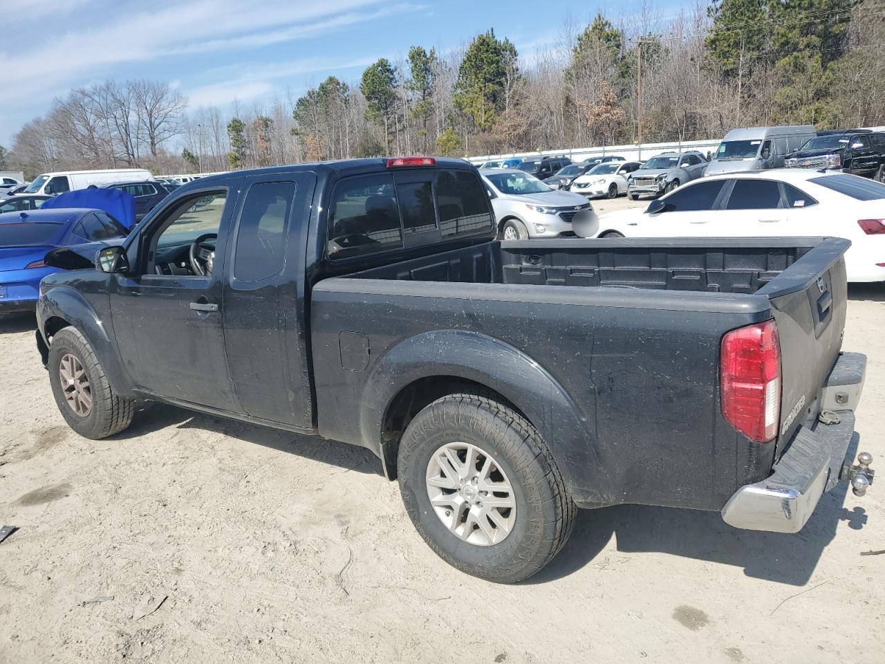 2019 NISSAN FRONTIER S - Фото 2
