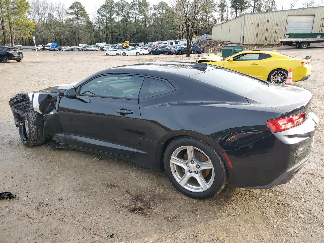 2018 CHEVROLET CAMARO LT - Фото 2