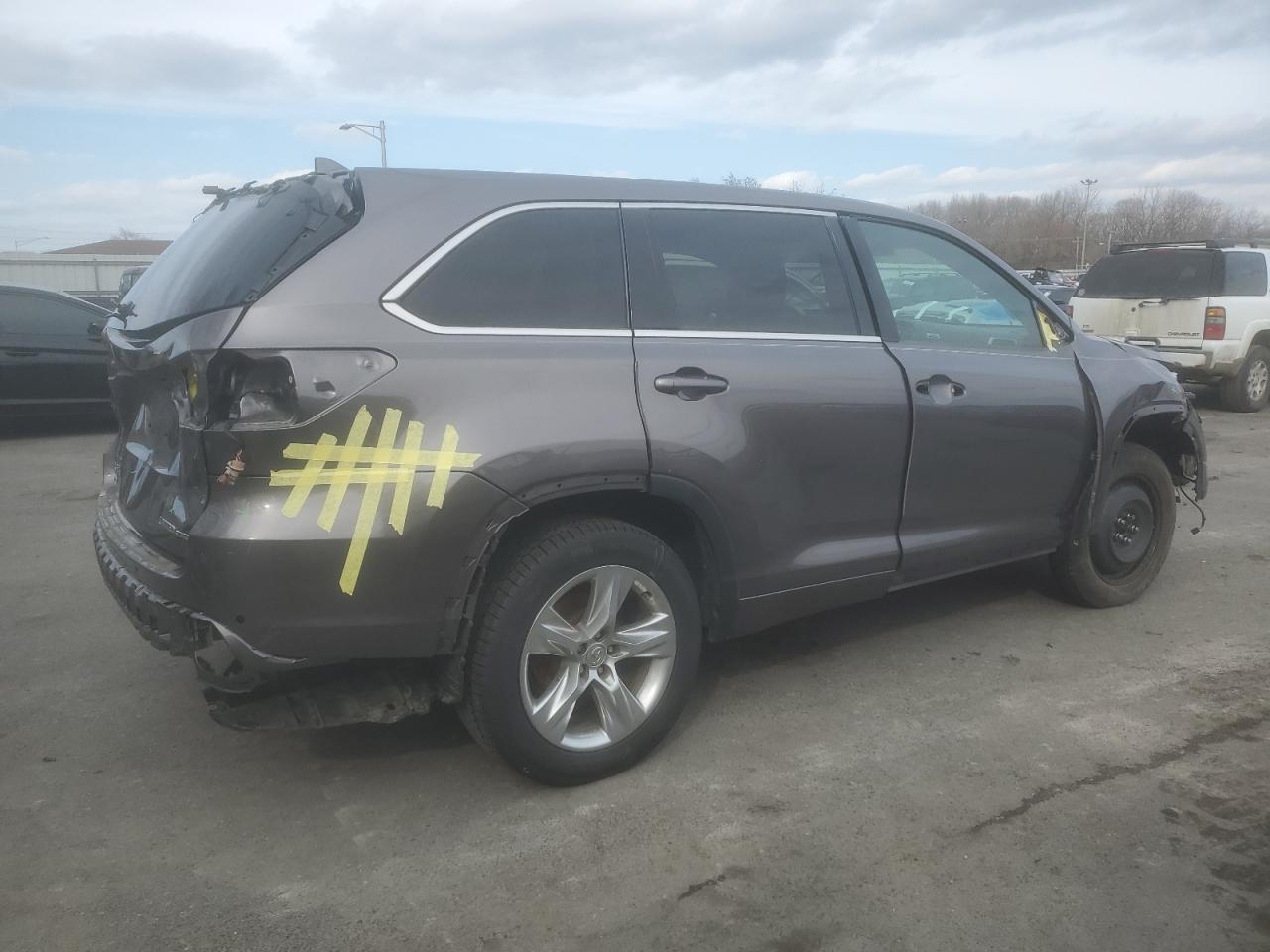 2015 TOYOTA HIGHLANDER - Фото 3