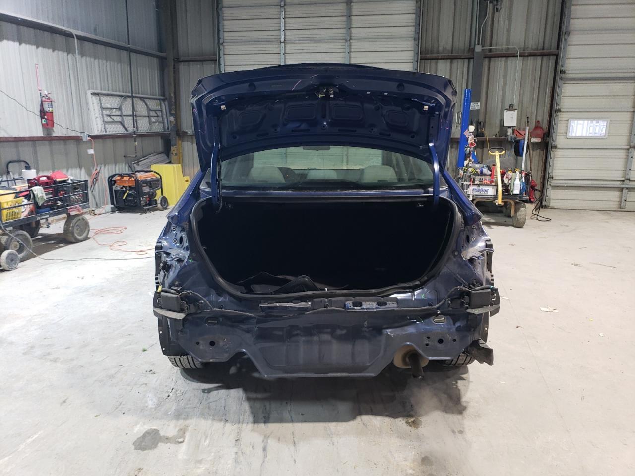 2017 HYUNDAI ELANTRA SE - Image 6