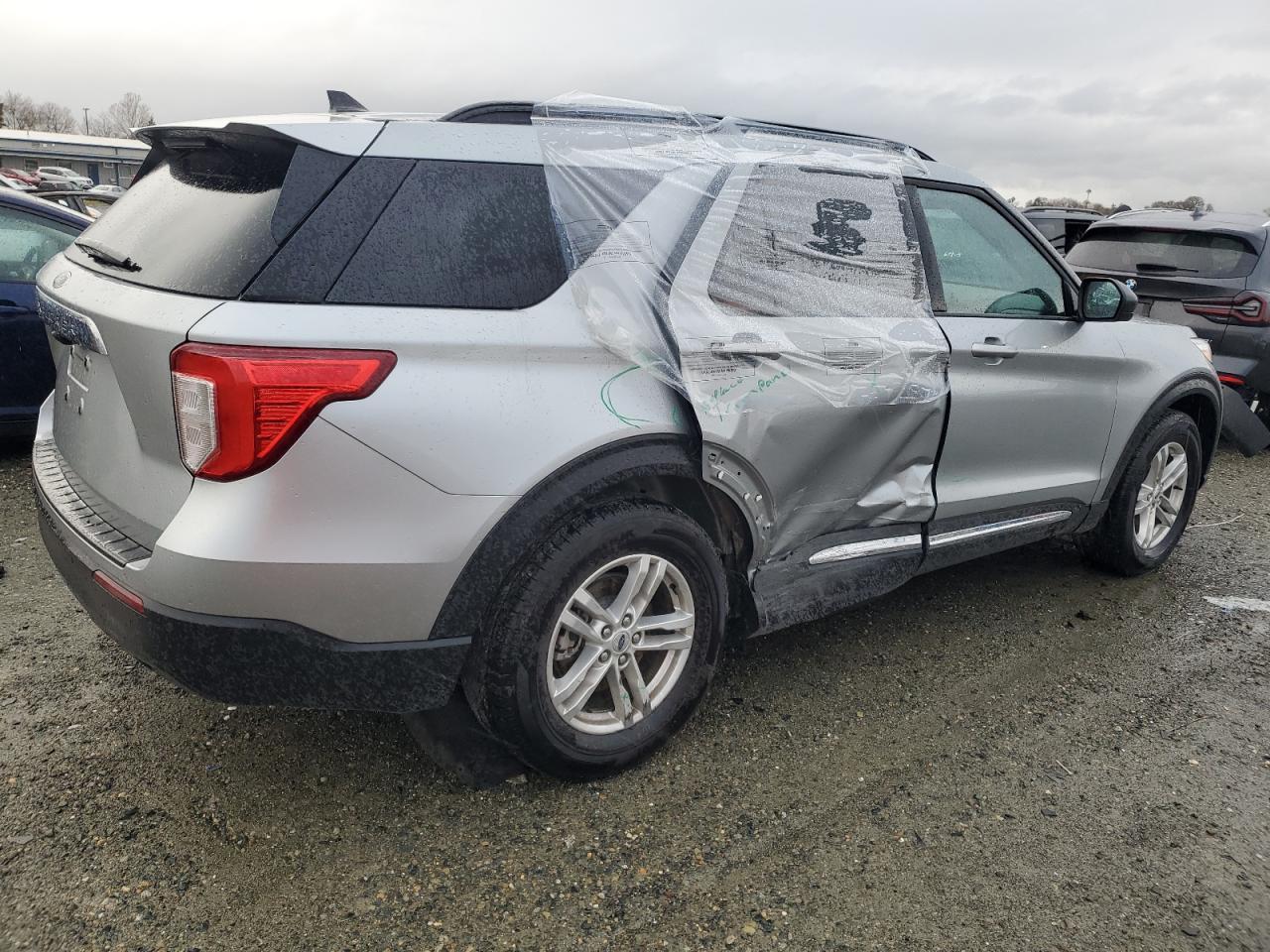 2023 FORD EXPLORER X - Фото 3