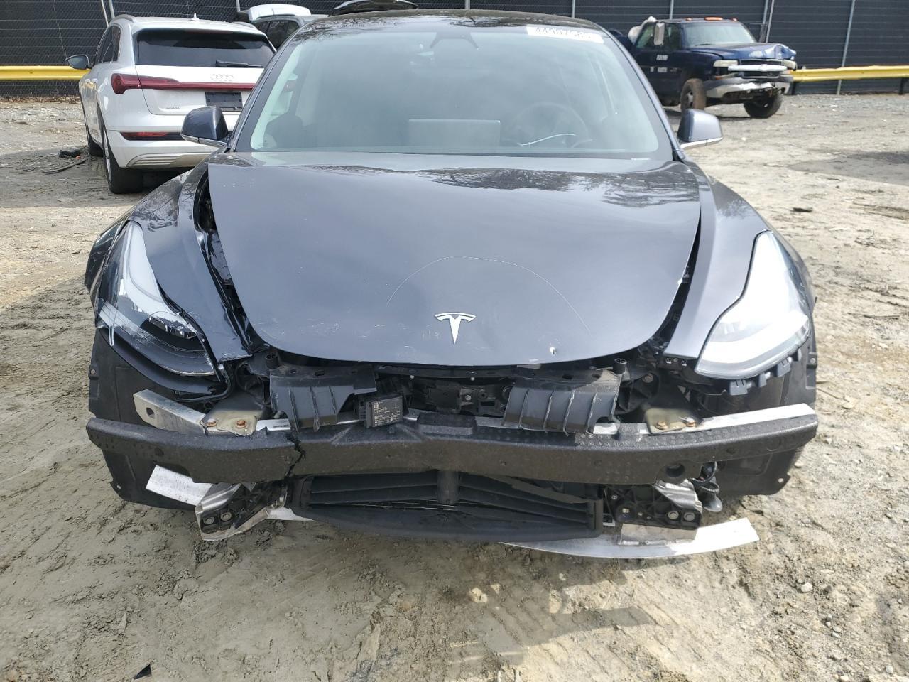 2019 TESLA MODEL 3 - Image 5