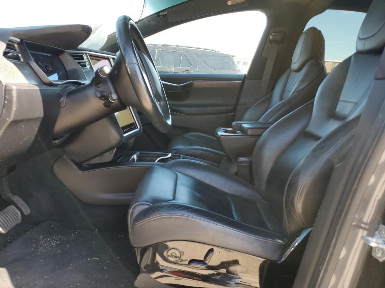 2016 TESLA MODEL X - Фото 7