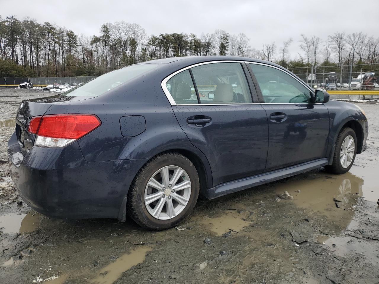 2012 SUBARU LEGACY 2.5 - Image 3
