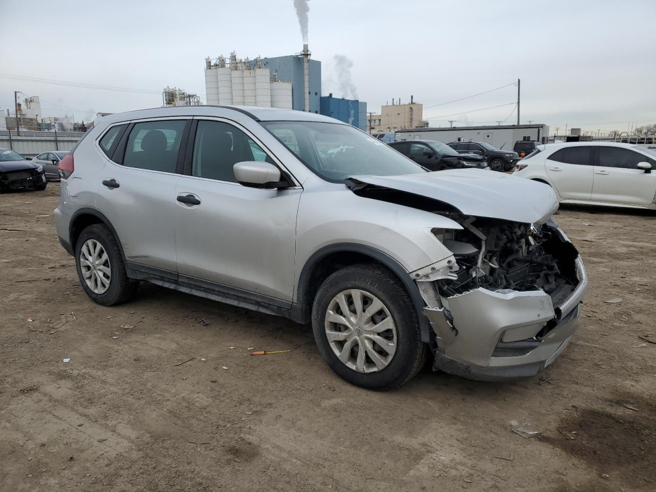2018 NISSAN ROGUE S - Фото 4