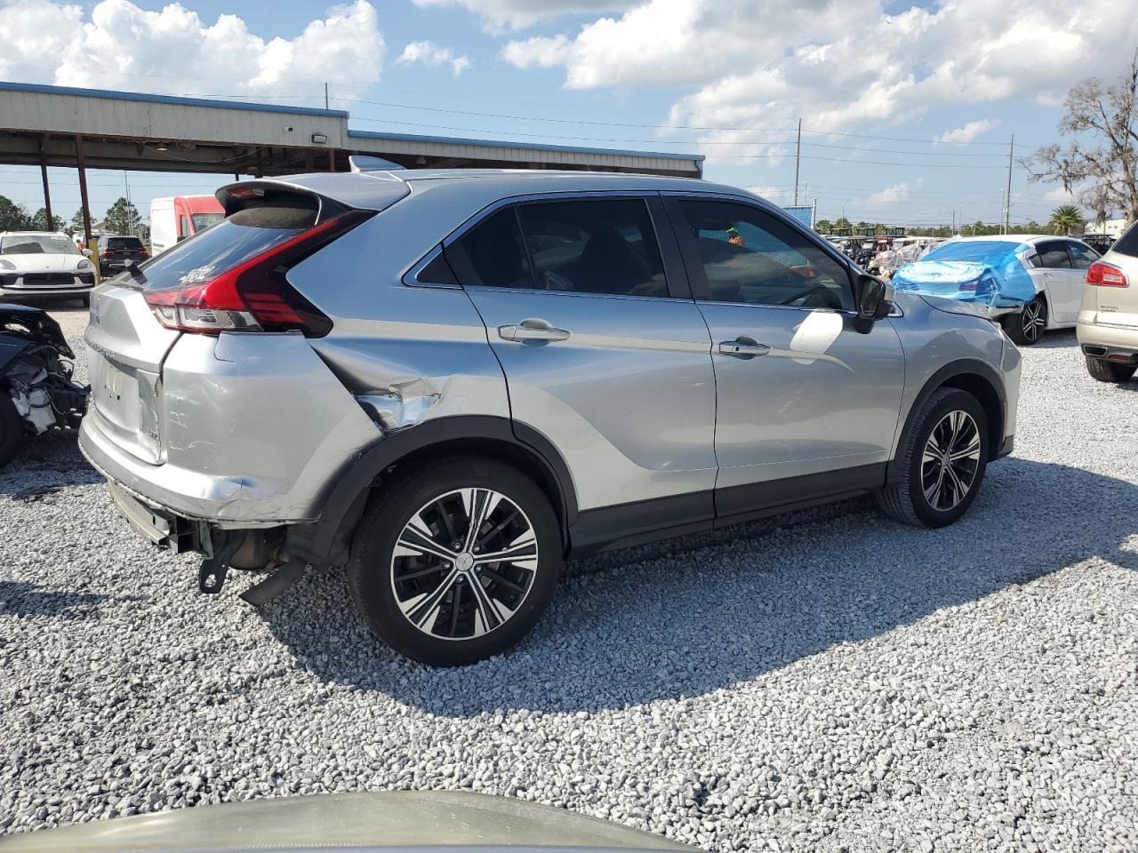 2022 MITSUBISHI ECLIPSE CR - Image 3