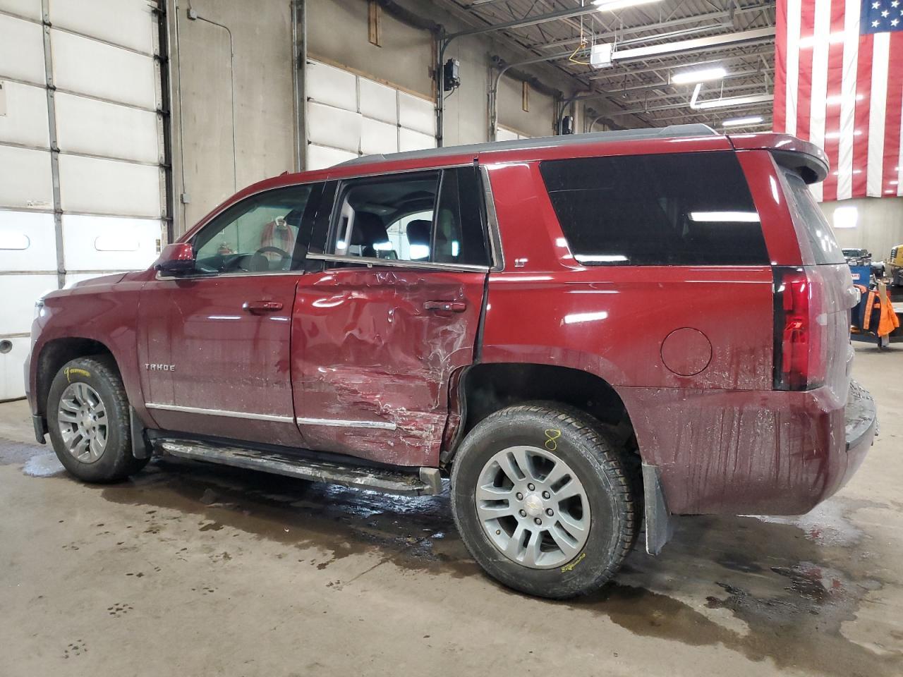 2017 CHEVROLET TAHOE K150 - Фото 2