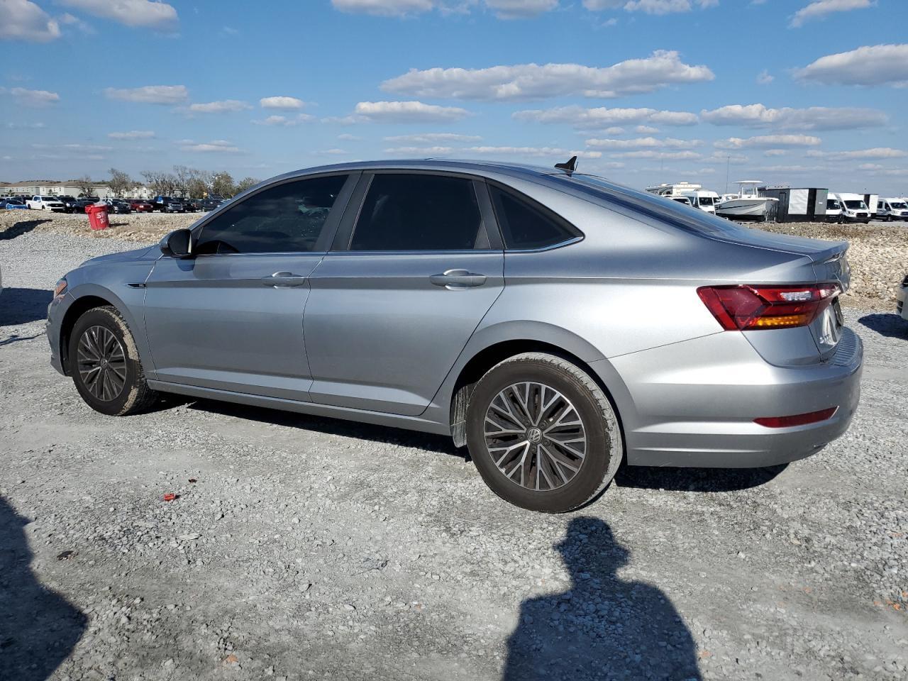 2019 VOLKSWAGEN JETTA SEL - Image 2