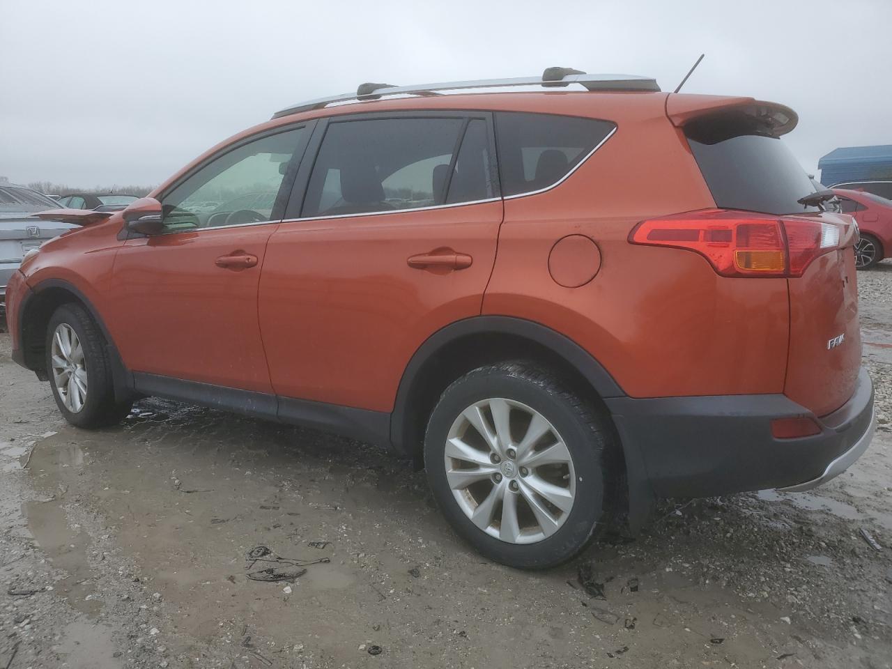 2015 TOYOTA RAV4 LIMIT - Фото 2