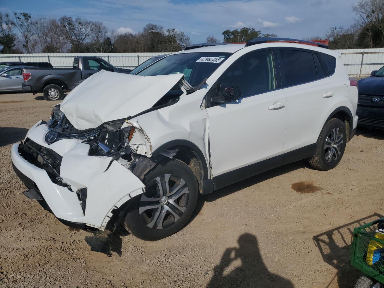 2017 TOYOTA RAV4 LE