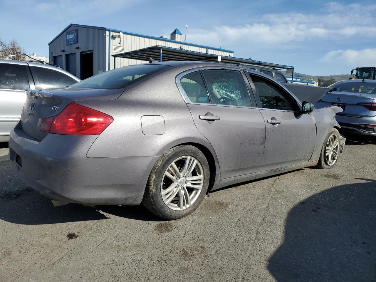 2012 INFINITI G37 BASE - Image 3