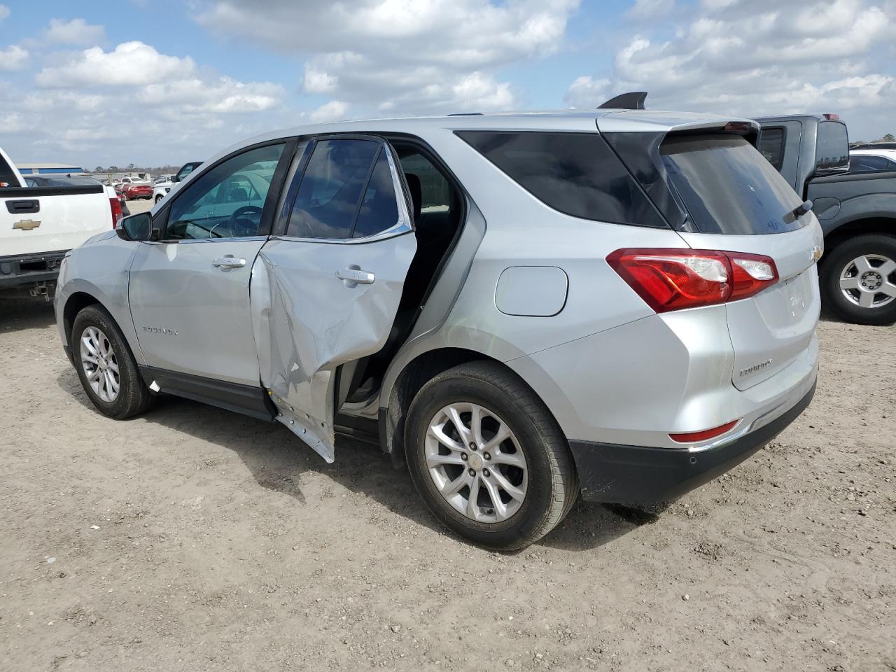 2019 CHEVROLET EQUINOX LT - Image 2