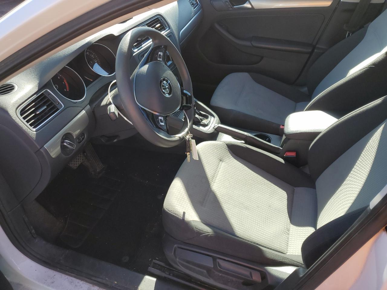 2017 VOLKSWAGEN JETTA S - Image 7
