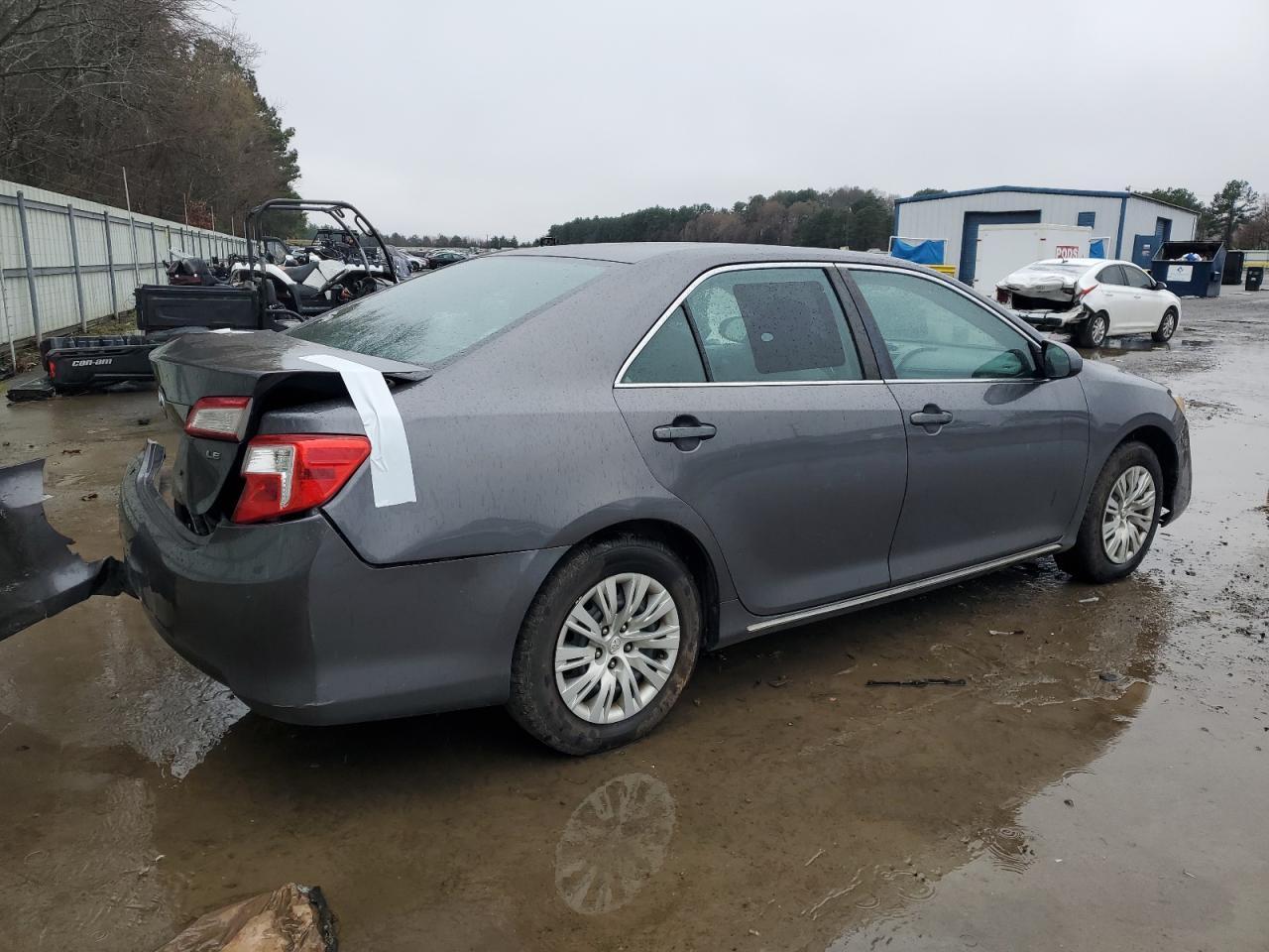 2014 TOYOTA CAMRY L - Image 3