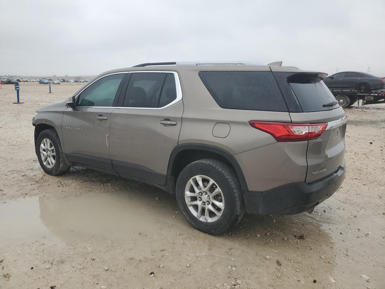 2018 CHEVROLET TRAVERSE L - Image 2