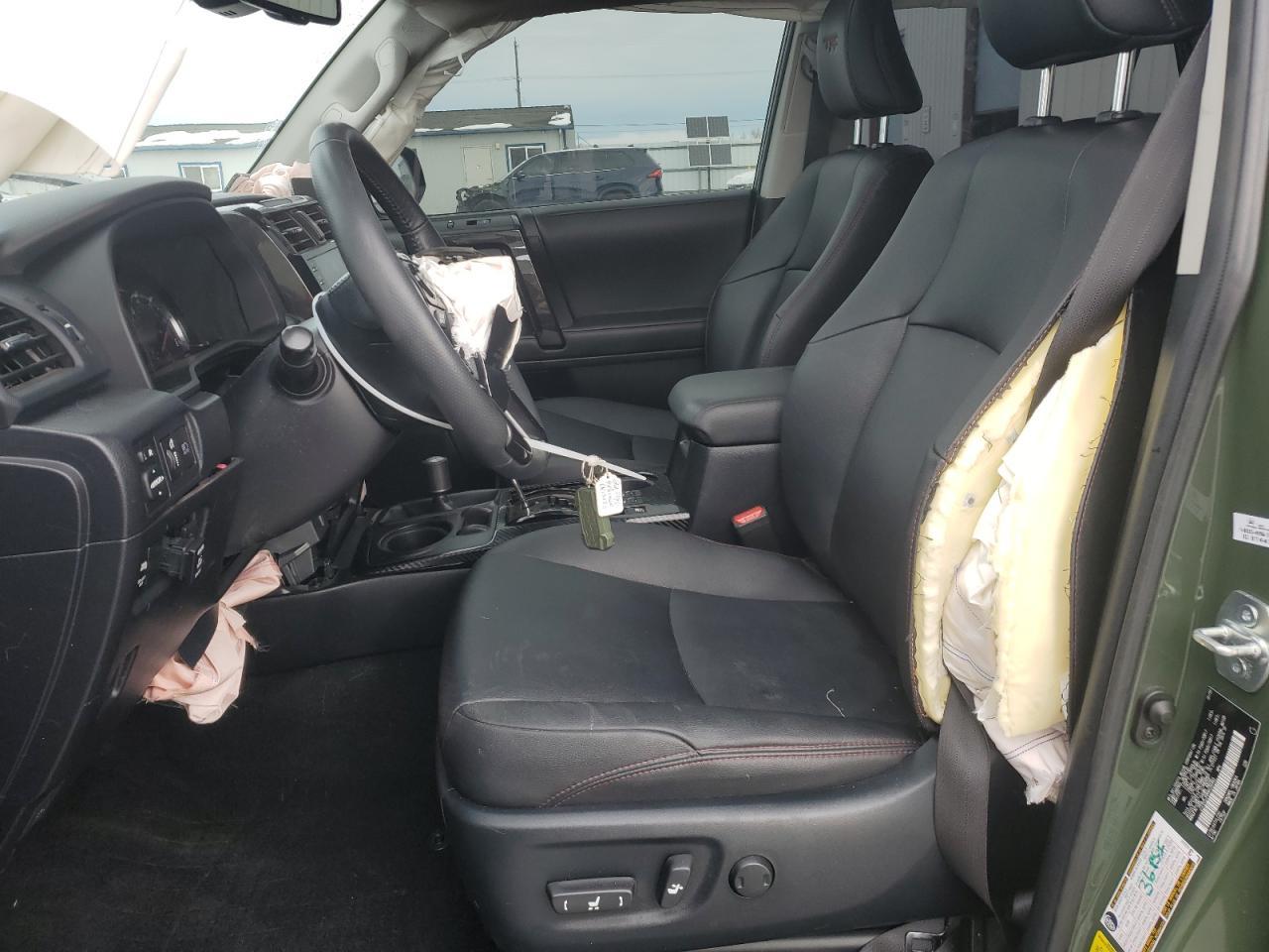 2022 TOYOTA 4RUNNER SR - Image 7