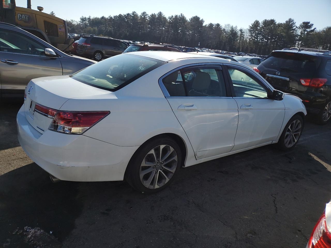 2012 HONDA ACCORD SE - Image 3