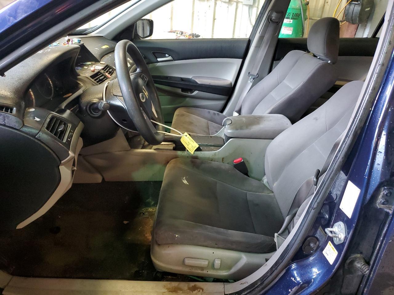 2011 HONDA ACCORD LXP - Image 7