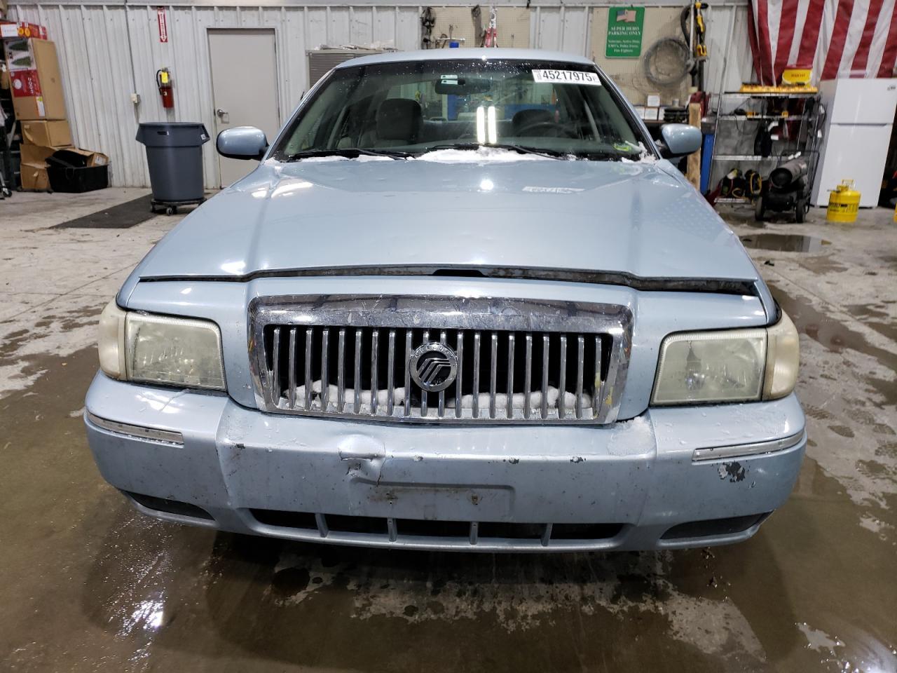 2010 MERCURY GRAND MARQ - Image 5