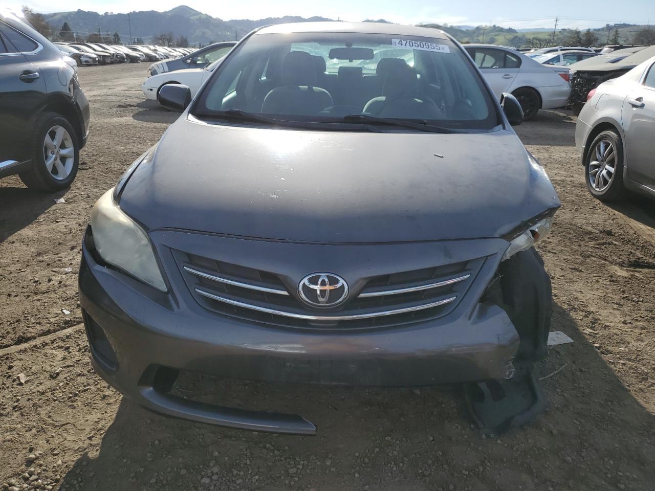 2013 TOYOTA COROLLA BA - Фото 5