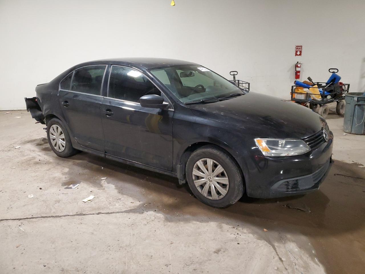 2013 VOLKSWAGEN JETTA BASE - Фото 4